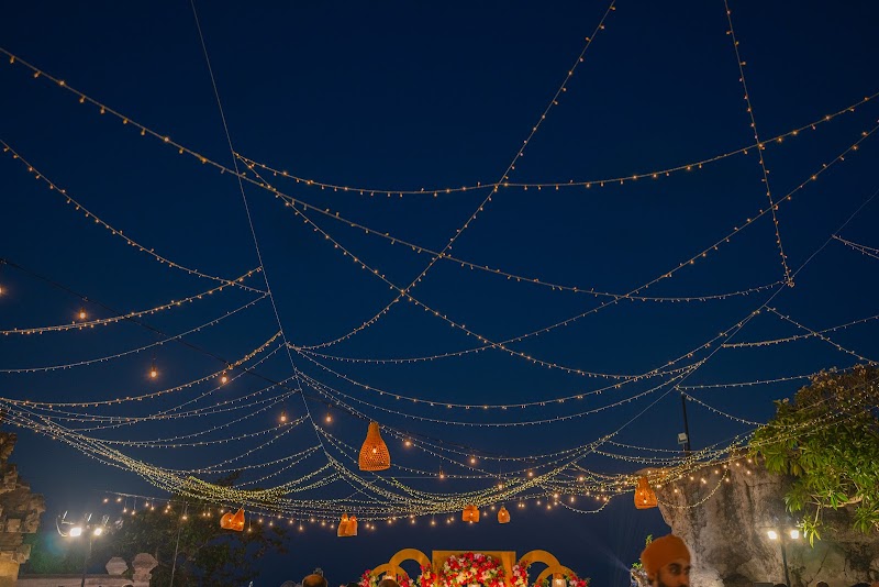 Warm canopy lights by STHIRA DECOR, photographed without guests